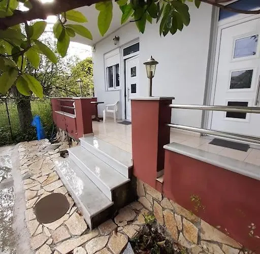 Tranquil New In Inland Lefkada Apartamento